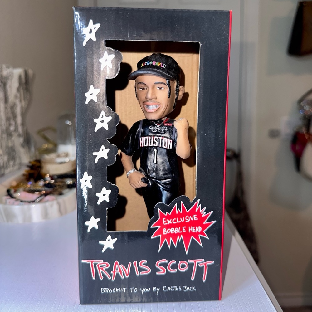 Travis Scott X Houston Rockets Bobblehead (very rare)